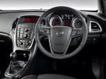 Opel Astra Sedan 2013 года (ZA)